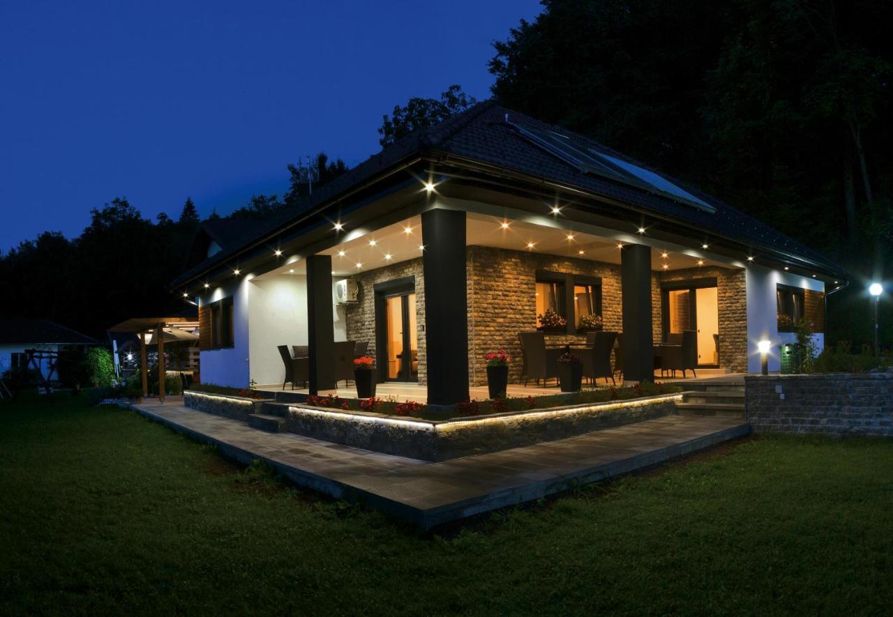 Oeneus Apartment Racic